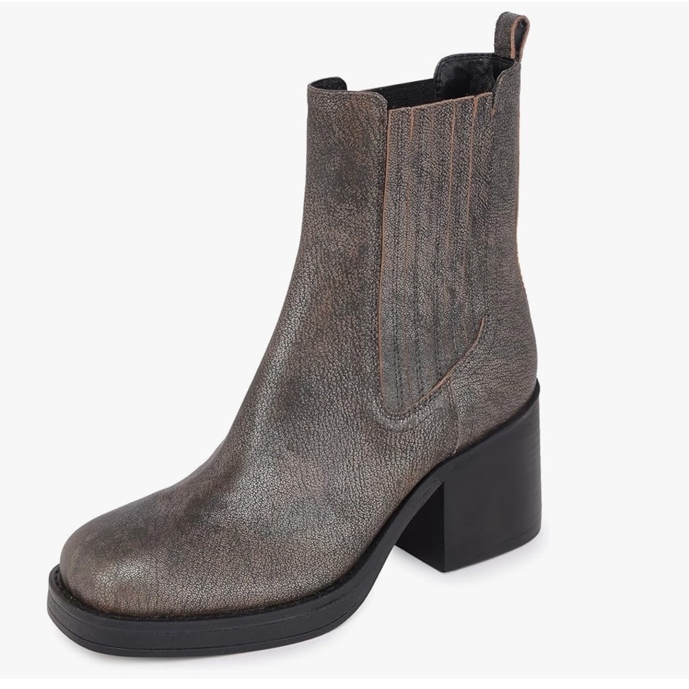 NWOB Kenneth Cole New York Women's Jet Chelsea Boot